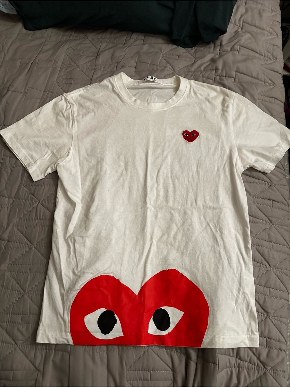 Comme Des Garcons Play White Shirt Red Heart Womens Small